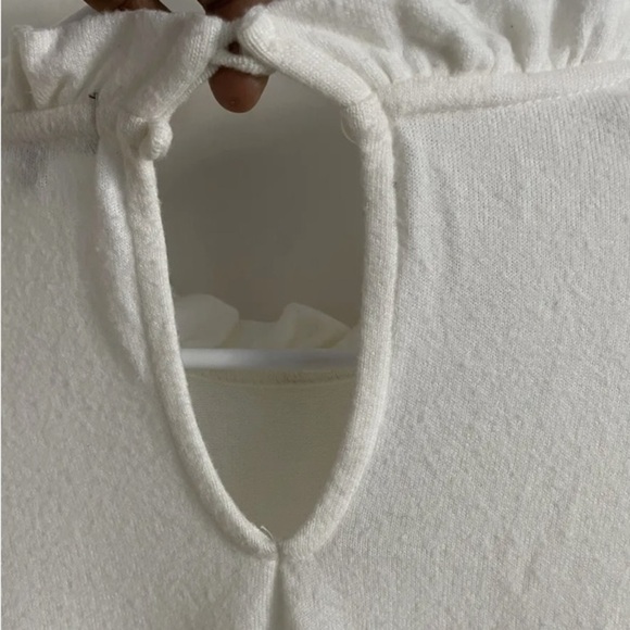 Gibsonlook Ivory Ruffle Neck Knit Top w/cuff sleeves - Picture 3 of 8